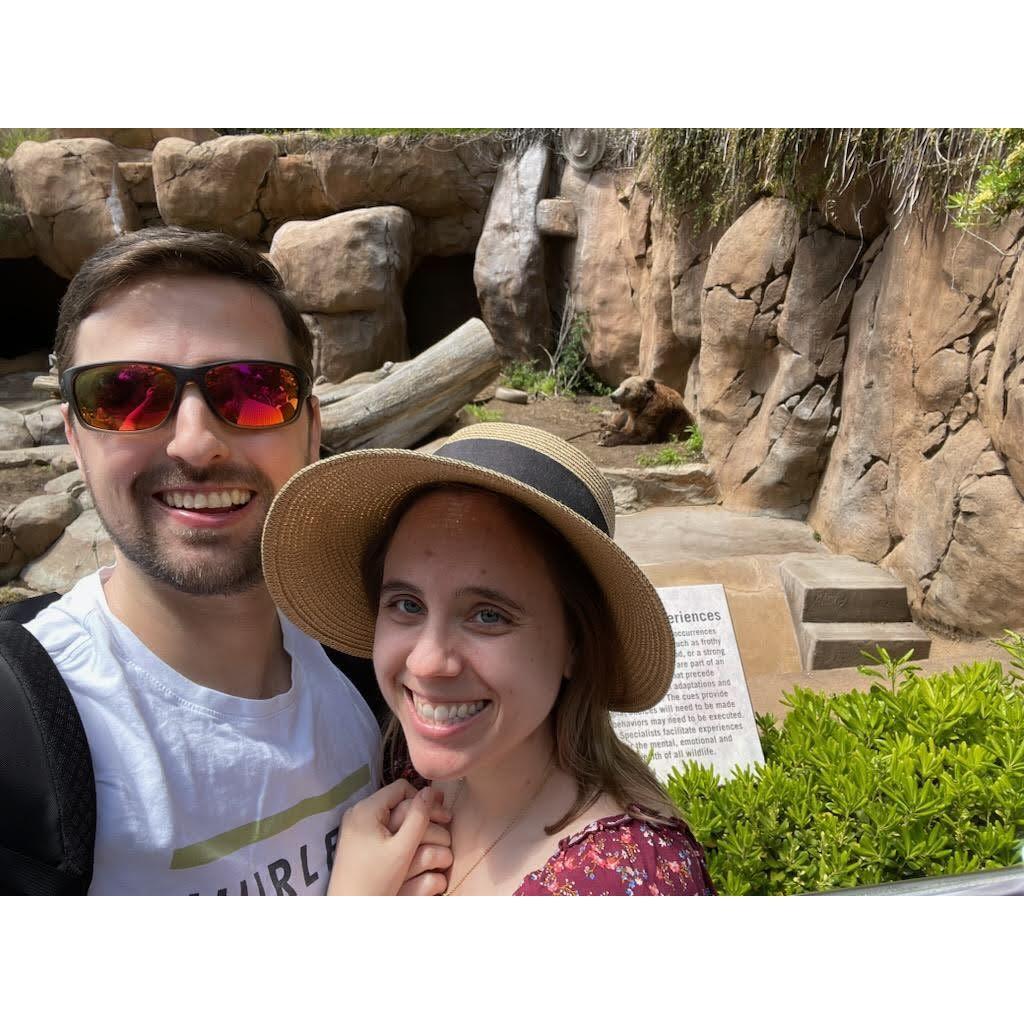 At the San Diego Zoo for Stephanie's favorite exhibit, the grizzly bear