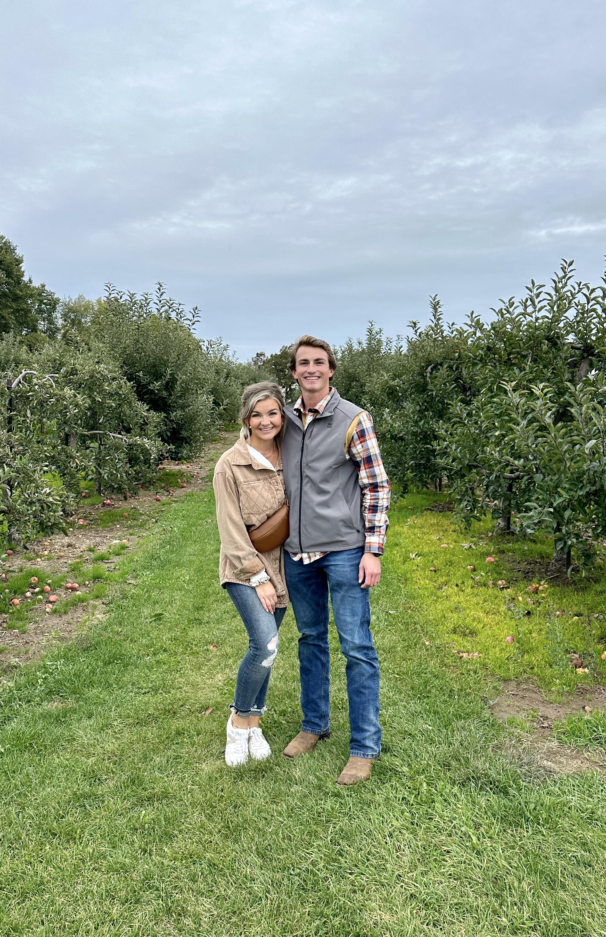 The Wedding Website of Drew Berens and Livvy Tubergen