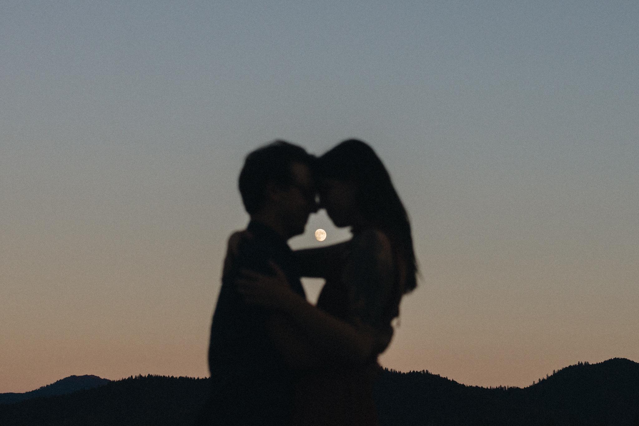The Wedding Website of Chloe Lindgren and Grayson Phelps