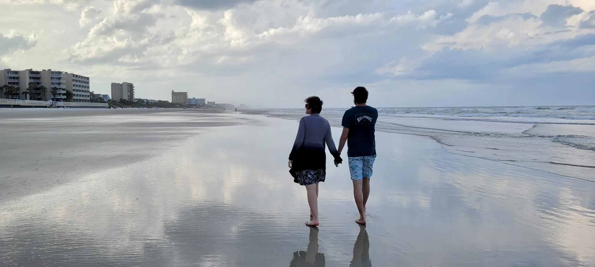 Back at our favorite beach 🏝