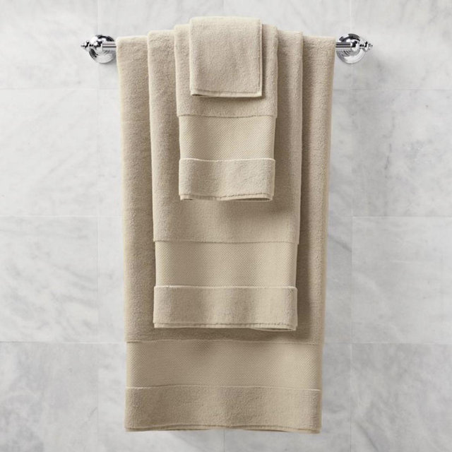 Frontgate Resort Collection™ Bath Towels