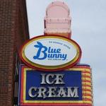 Wells Visitor Center & Ice Cream Parlor