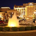 North Hills Outdoor Mall