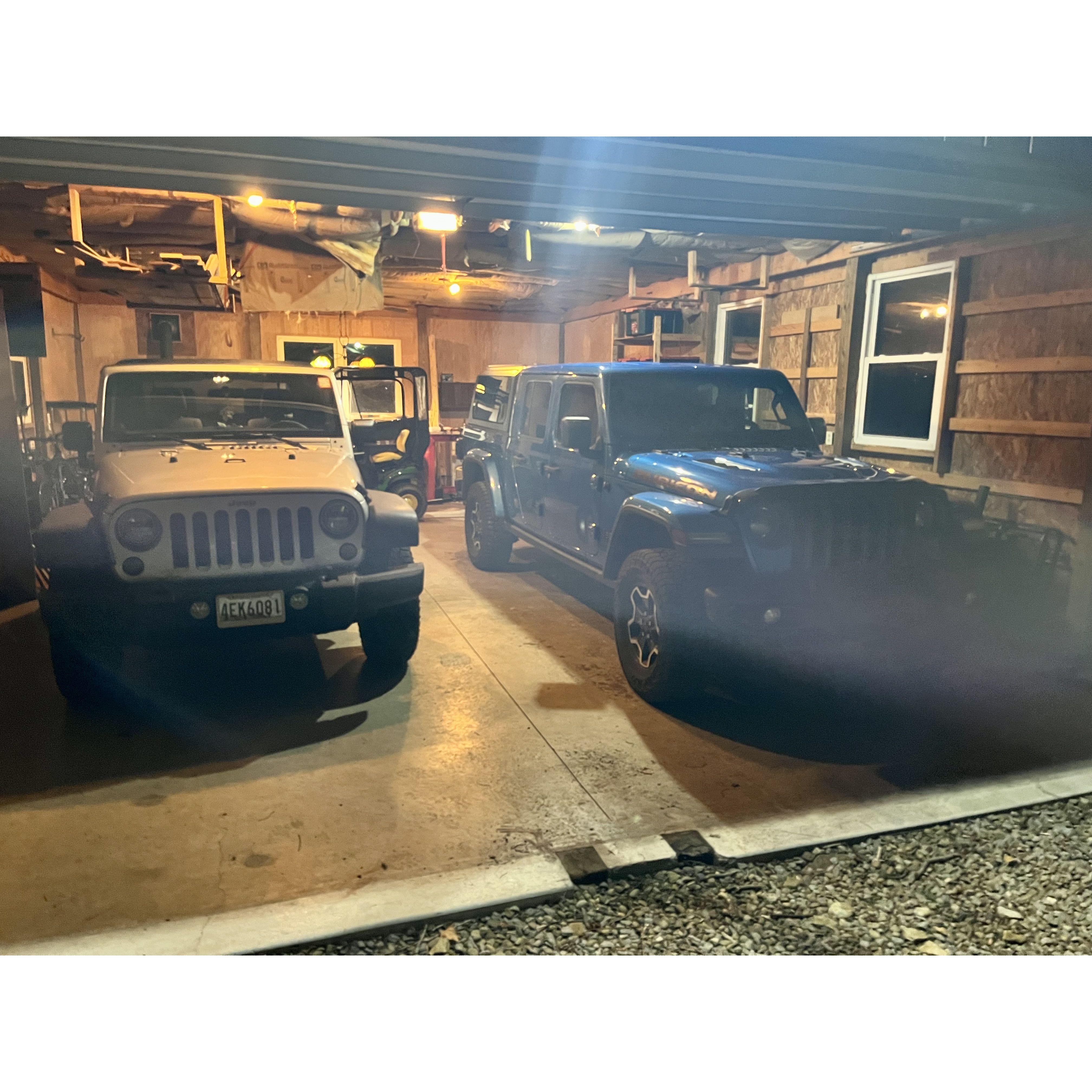 Fun Fact: One of the first things Daren and Tiff connected about was their Jeeps - Tiff has a silver JK Wrangler and Daren has a blue Gladiator. Bonus fun fact: Daren has the most ducks!