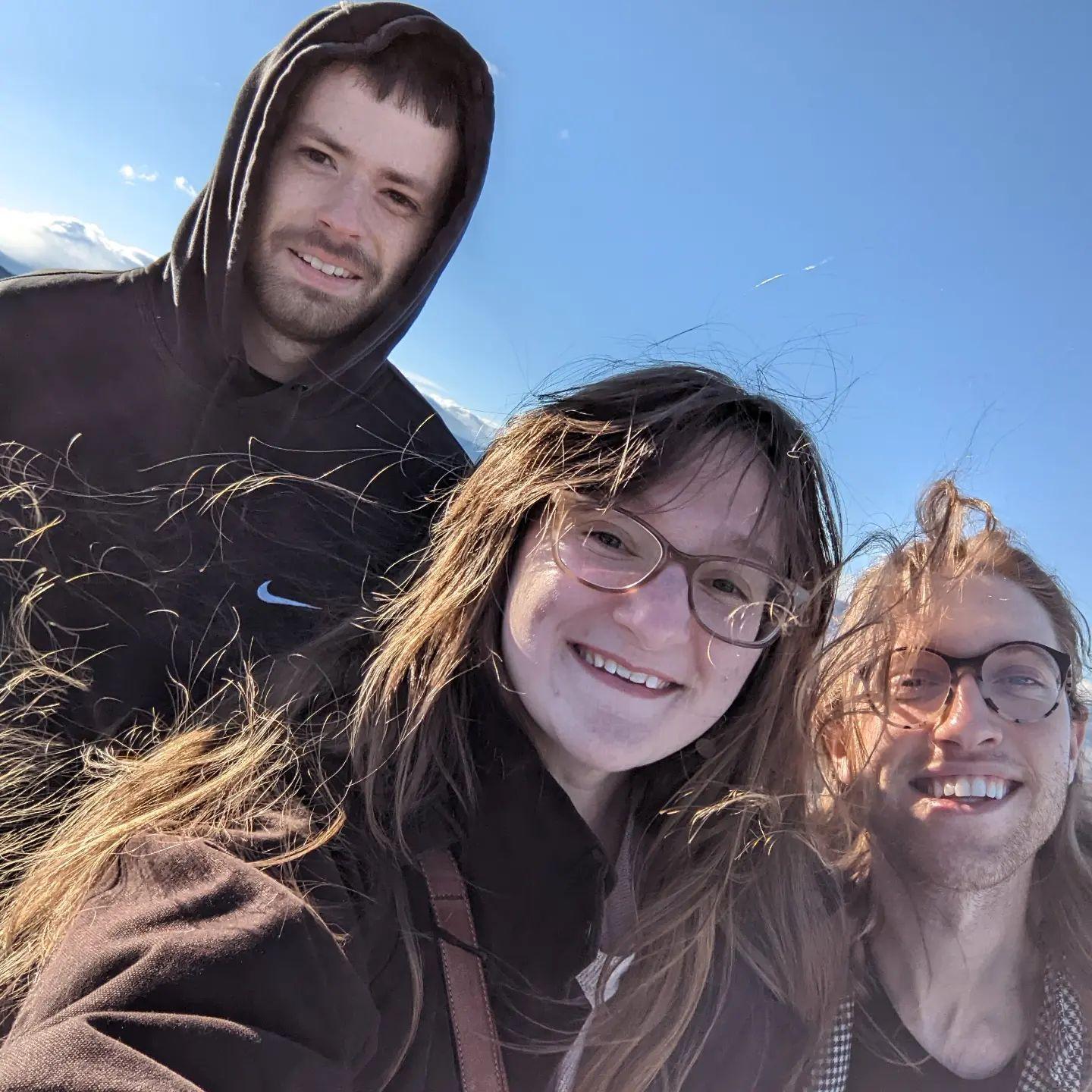 Mountain view hike with Reid in Colorado March 2022