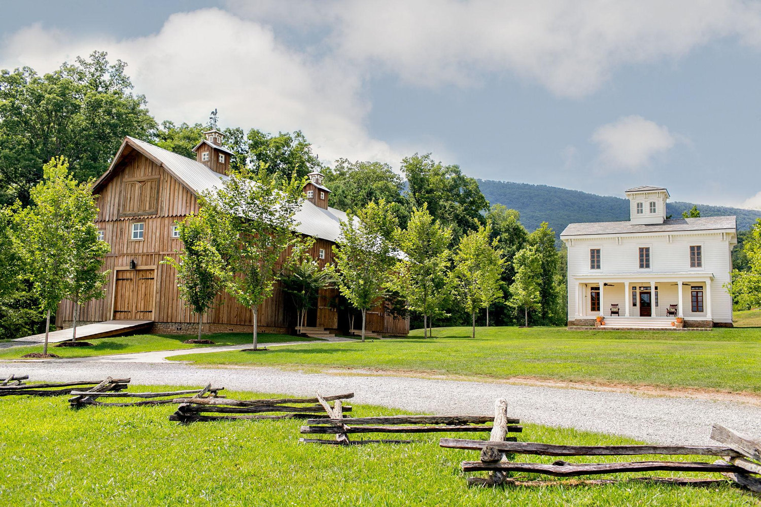 The Wedding Website of Sarah Grace Tatum and Shane Scott