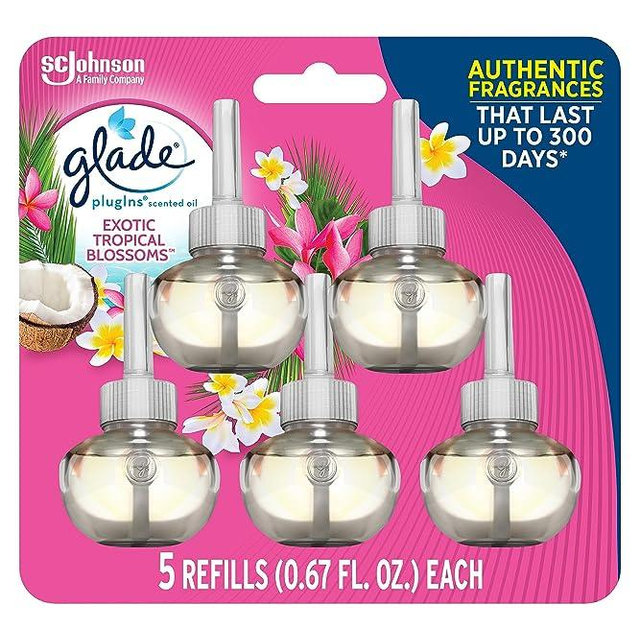 Glade PlugIns Refills Air Freshener, Scented and Essential Oils for Home and Bathroom, Exotic Tropical Blossoms, 3.35 Fl Oz, 5 Count