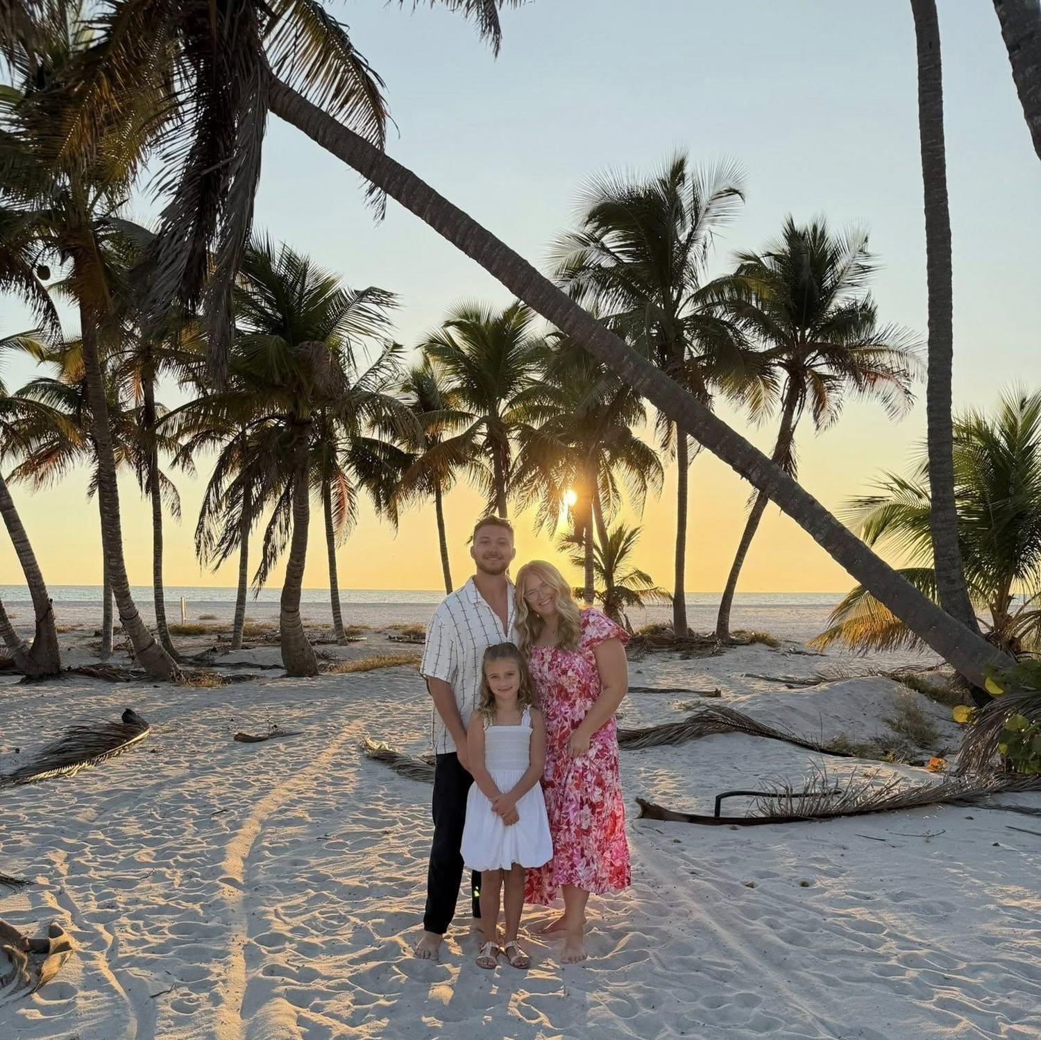 A special trip to Fort Myers, a place full of memories for Josh growing up and one we now love sharing together.