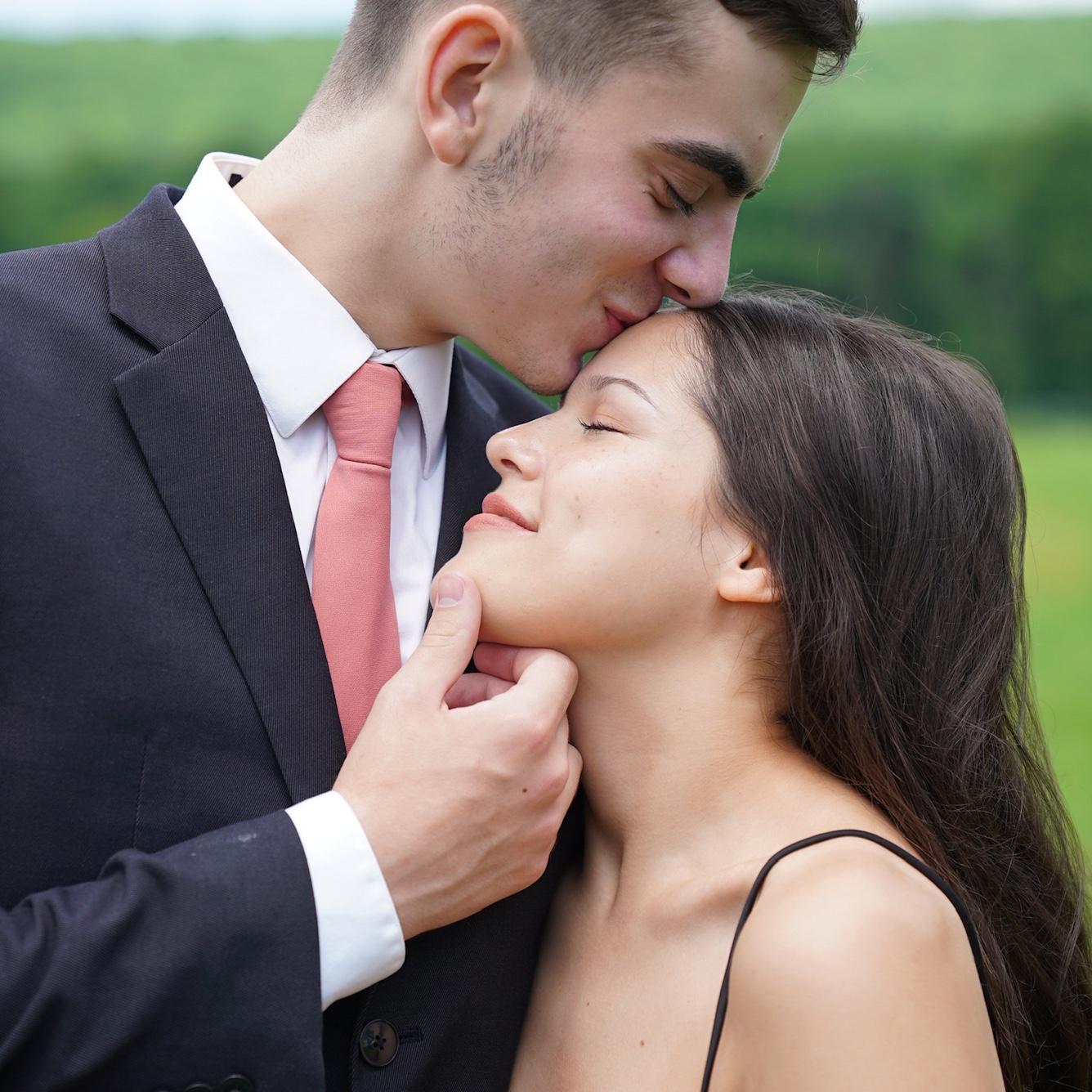 High school graduation before beginning a year of long-distance relationship
