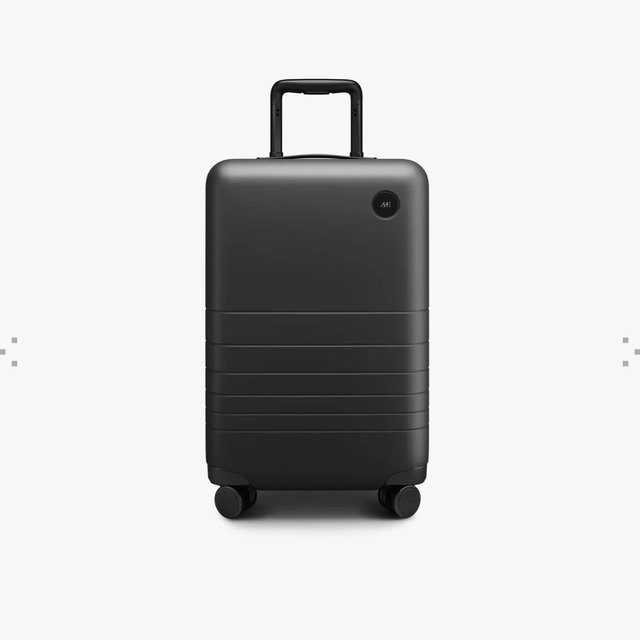 Monos Carry-On - Color: Black