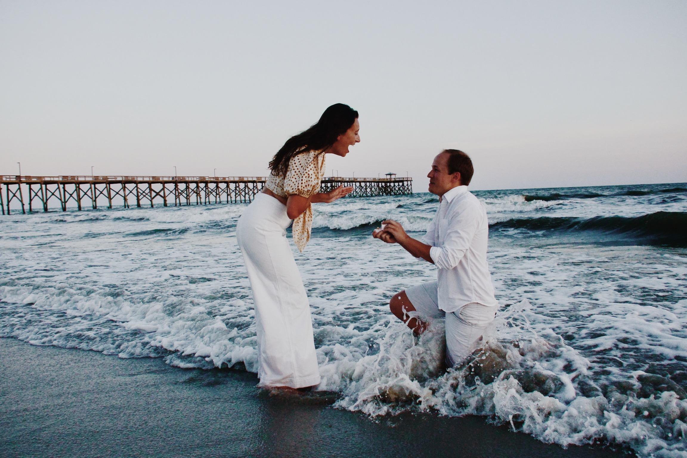 The Wedding Website of Danielle Leslie and Kevin Logan