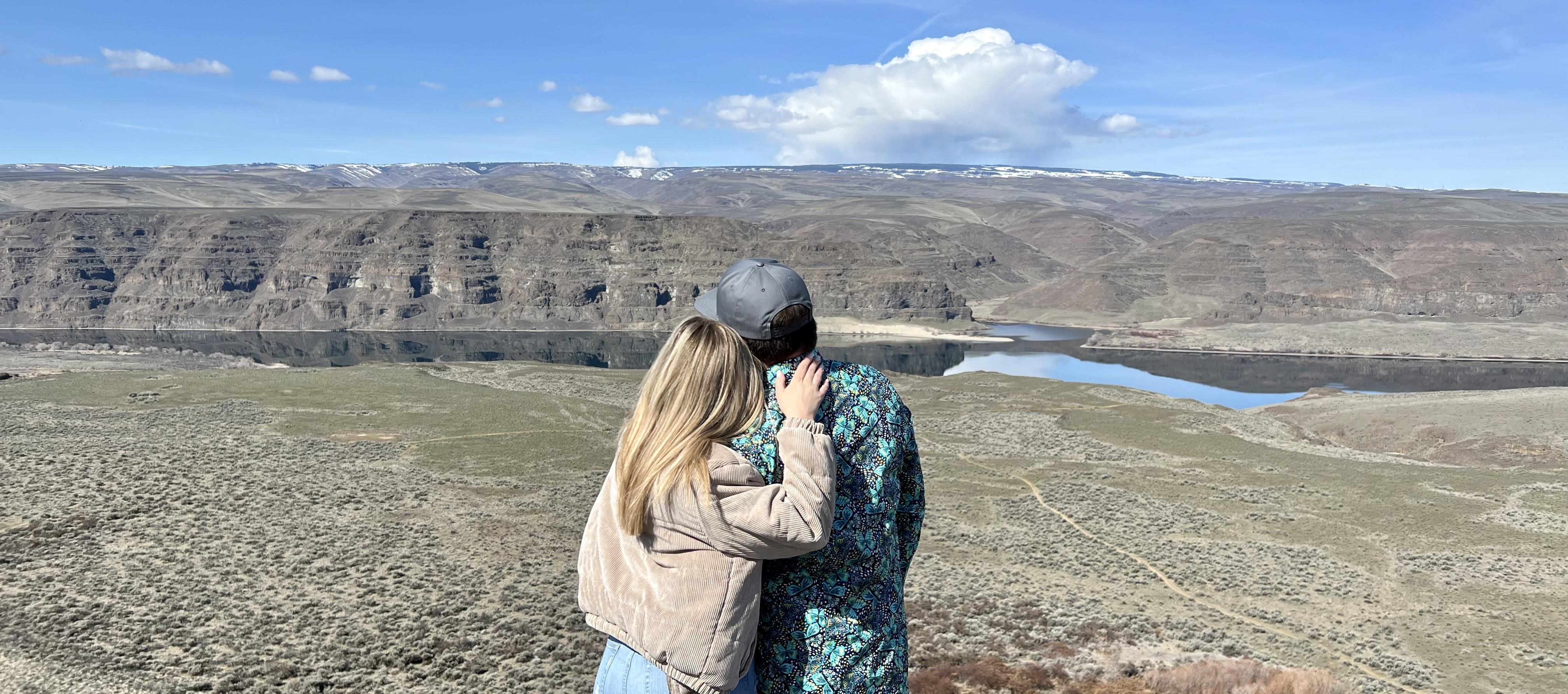 The Wedding Website of Sydney Hippke and Colton Hague