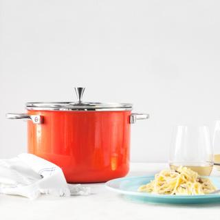 All in Good Taste Covered Casserole/Sauce Pot