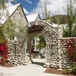 Surf Hotel & Chateau