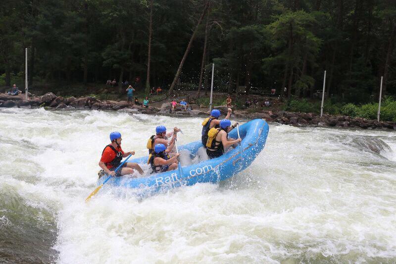 Whitewater rafting trip in Chattanooga