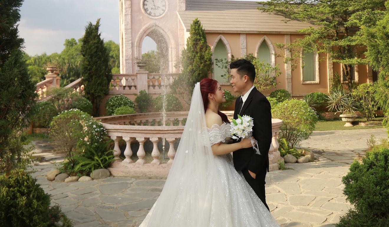 The Wedding Website of Quy Lou and Samantha Ou