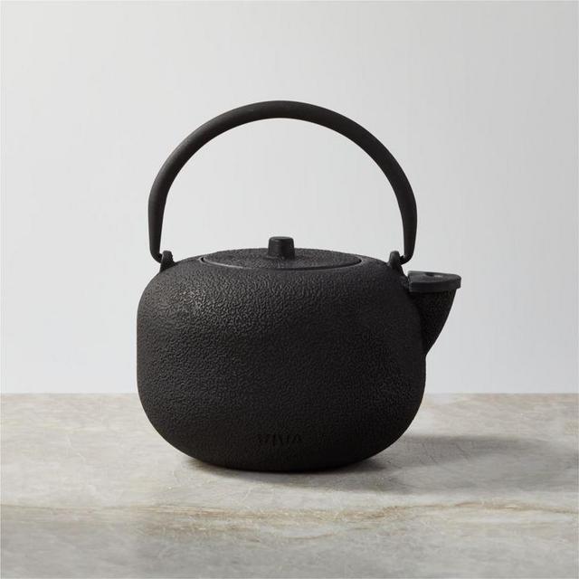 Saga Cast Iron Teapot