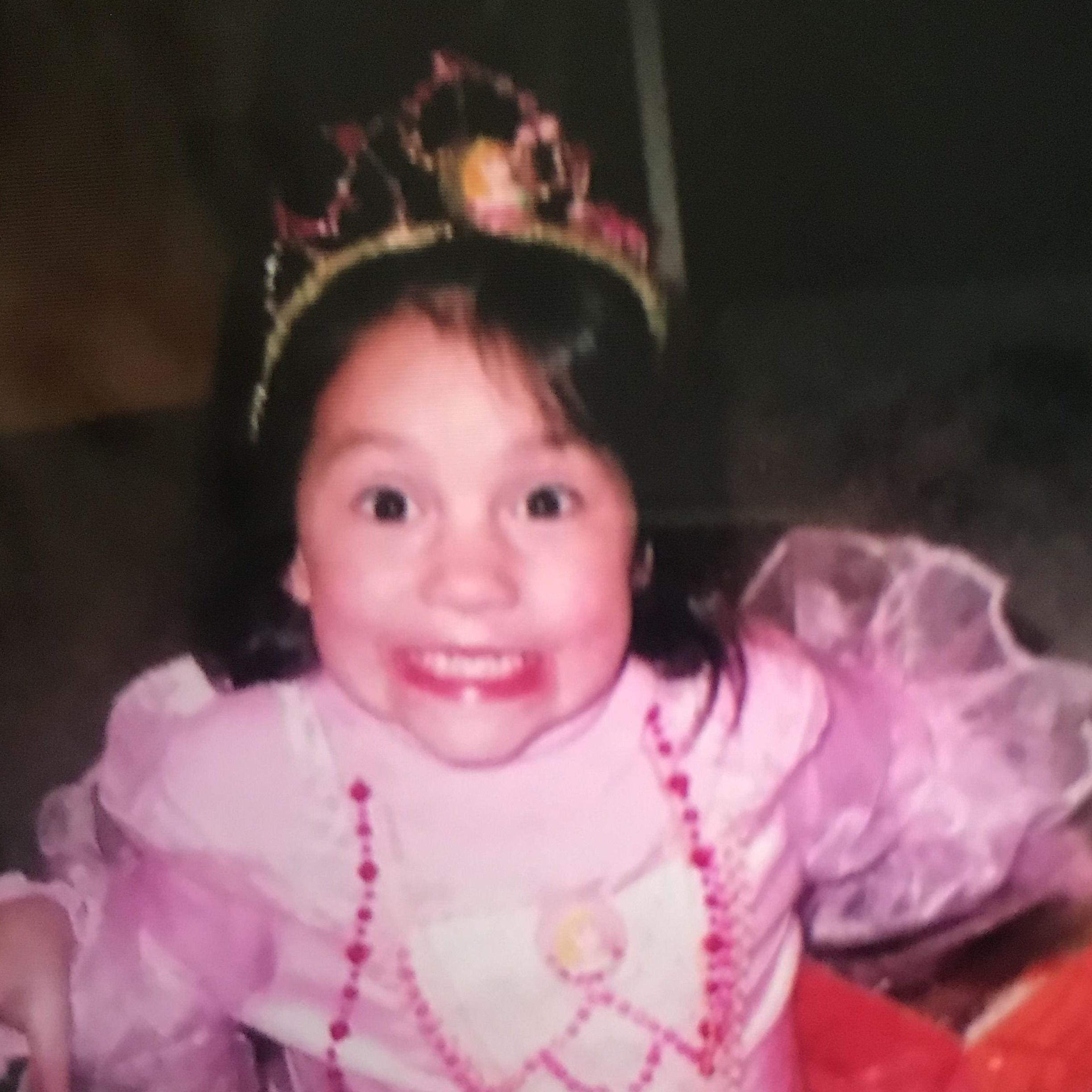 Savannah had to much energy to really get into character (Sleeping Beauty) Halloween 2008