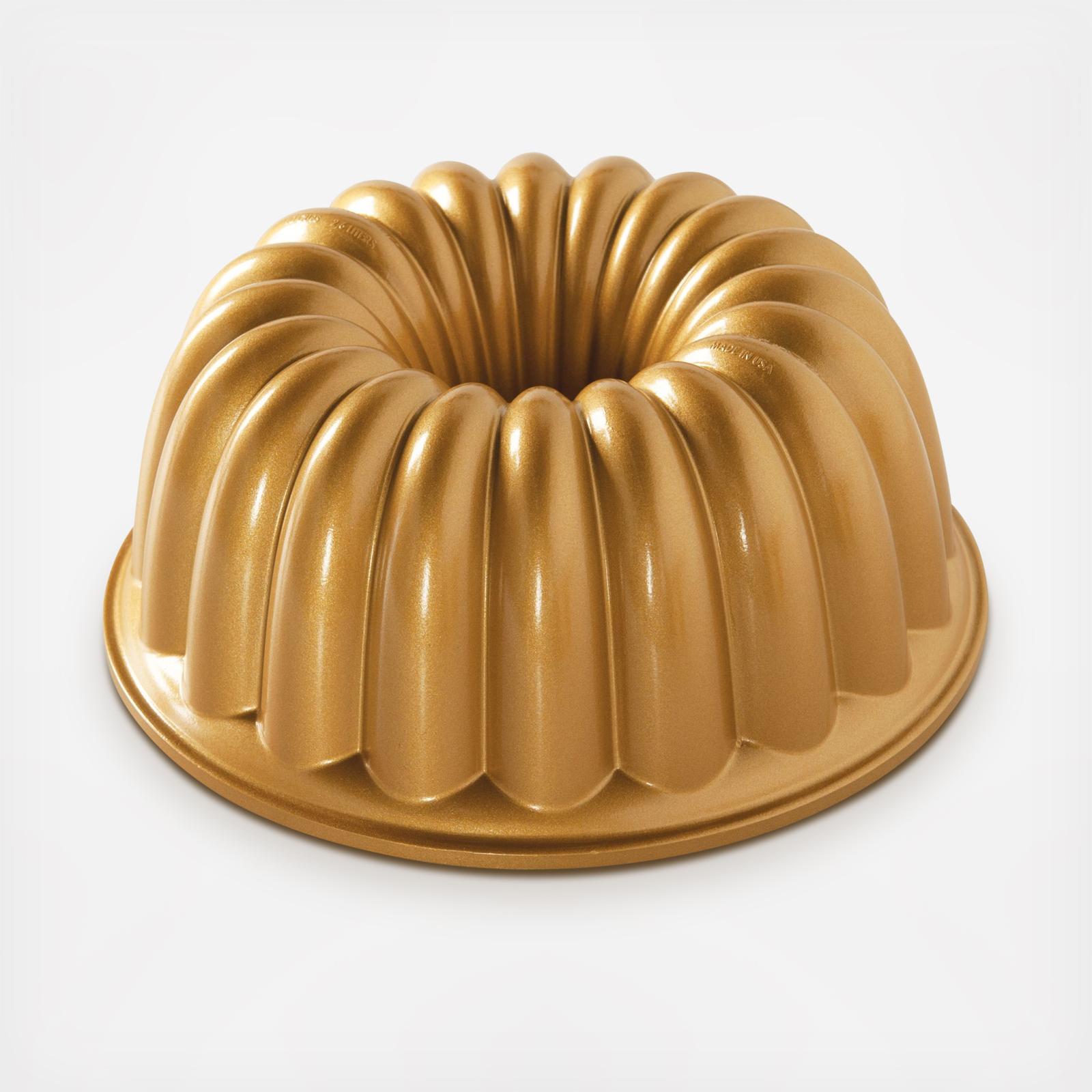 Nordic Ware, Gingerbread House Bundt Pan - Zola