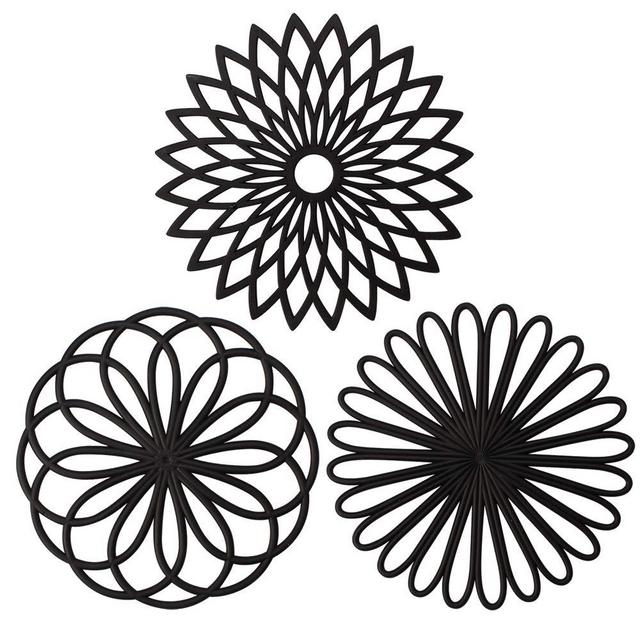 ME.FAN 3 Set Silicone Flower Trivet Mat - Premium Quality Insulated Flexible Durable Non Slip Coasters Hot Pads Black