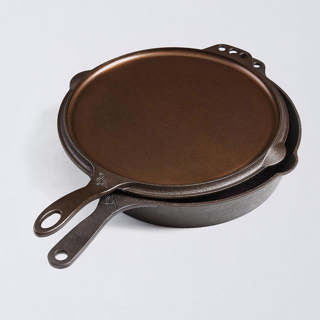 Smithey Cast Iron 2-in-1 Griddle and Skillet