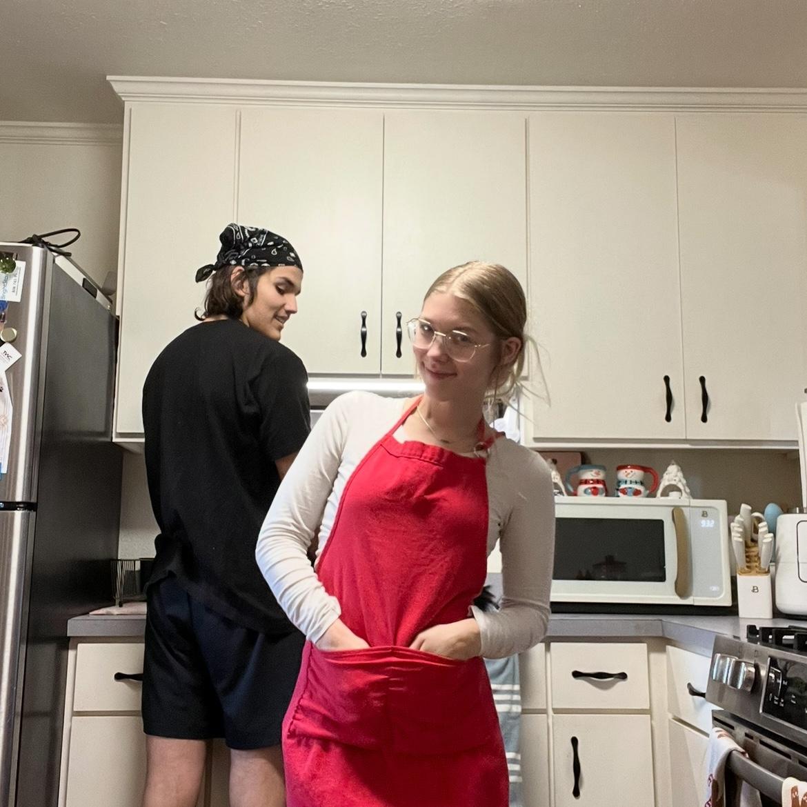 Cooked our first thanksgiving dinner this day!🍗
