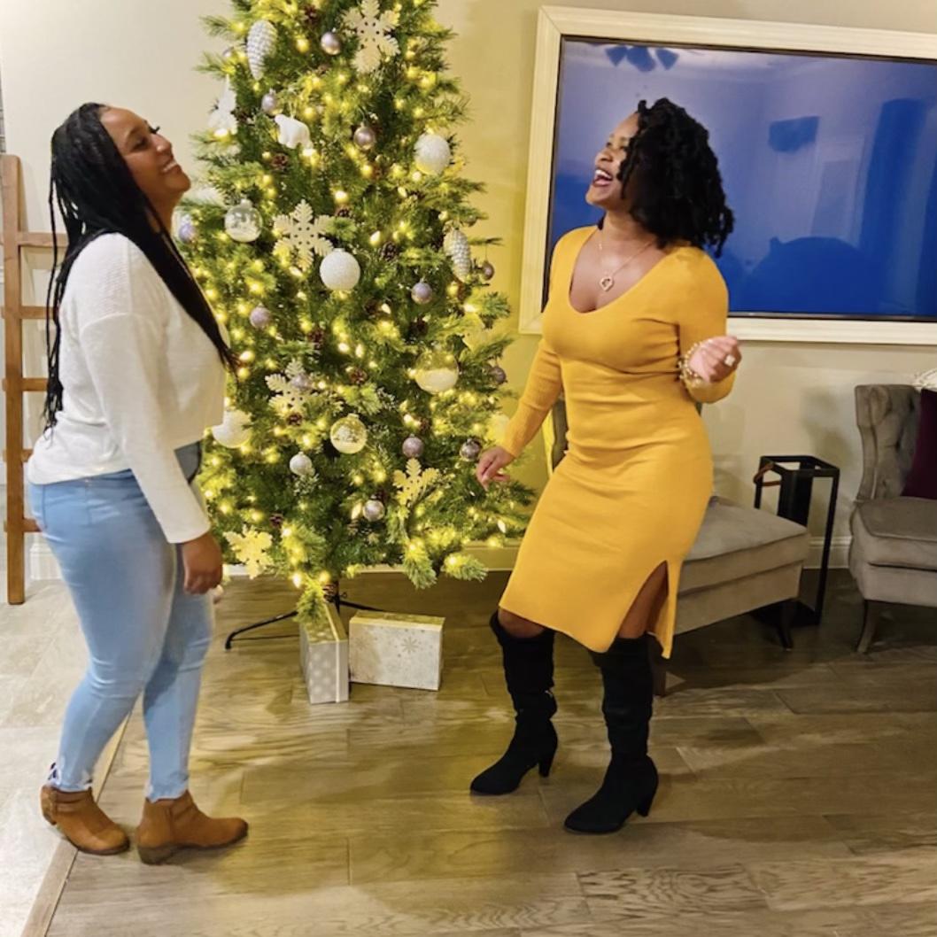 Evening of our first date. We brought in 2021 together at the Andrews residence! 
Shameika’s friends who are now Kia’s friends too!