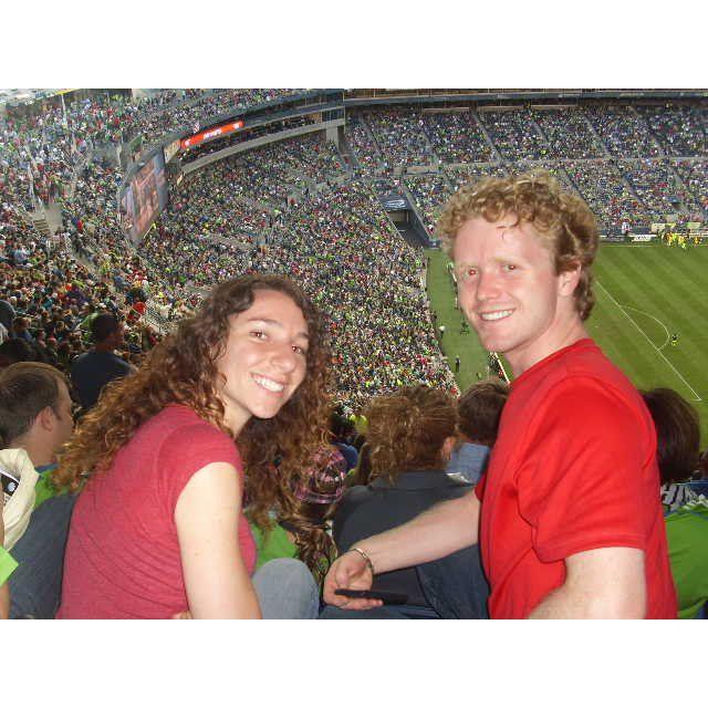 [Seattle, WA] Manchester United vs Seattle Sounders: when your team is decided by what color shirt you already own