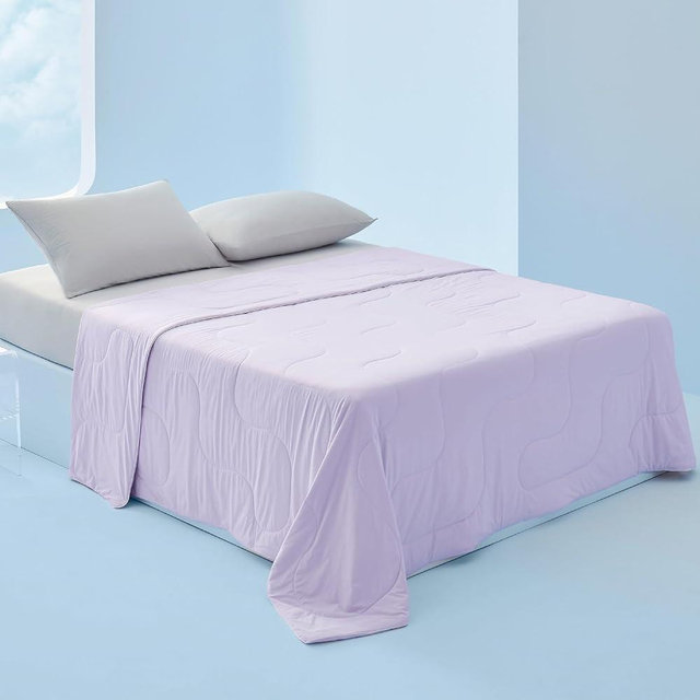 Bedsure Cooling Blankets for Hot Sleepers - Cooling Comforter, Cold Summer Blanket Queen Size for Bed, Ice Breathable and Lightweight Gift for Night Sweats, Lavender, 90x90 Inches