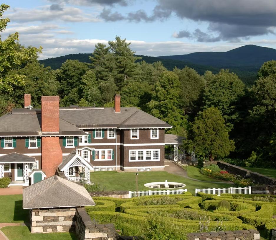 The Wedding Website of Christina Goodwin and Jay Bothwell