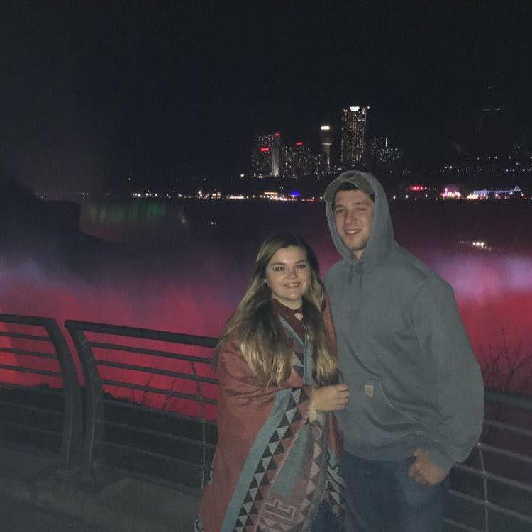 Niagara Falls (2020)