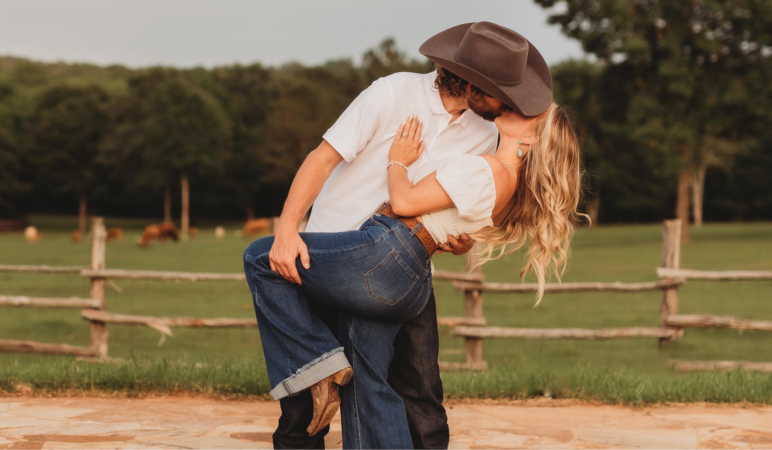 The Wedding Website of Megan Fletcher and Tye Smith