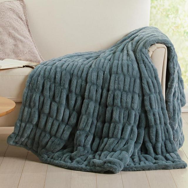 Springtree Home Luxury Micro Plush Throw Blanket for Couch | Fluffy Thick Faux Fur Blanket | Dark Teal Throw Blanket | Lily Collection - Deep Ocean