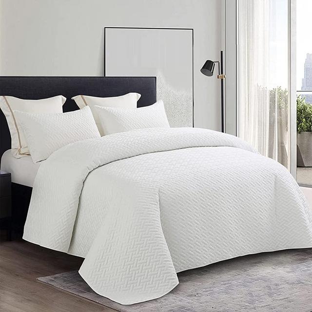 Exclusivo Mezcla 3-Piece King Size Quilt Set with Pillow Shams, Basket Quilted Bedspread/ Coverlet/ Bed Cover( 96x104 Inches, White) -Soft, Lightweight and Reversible