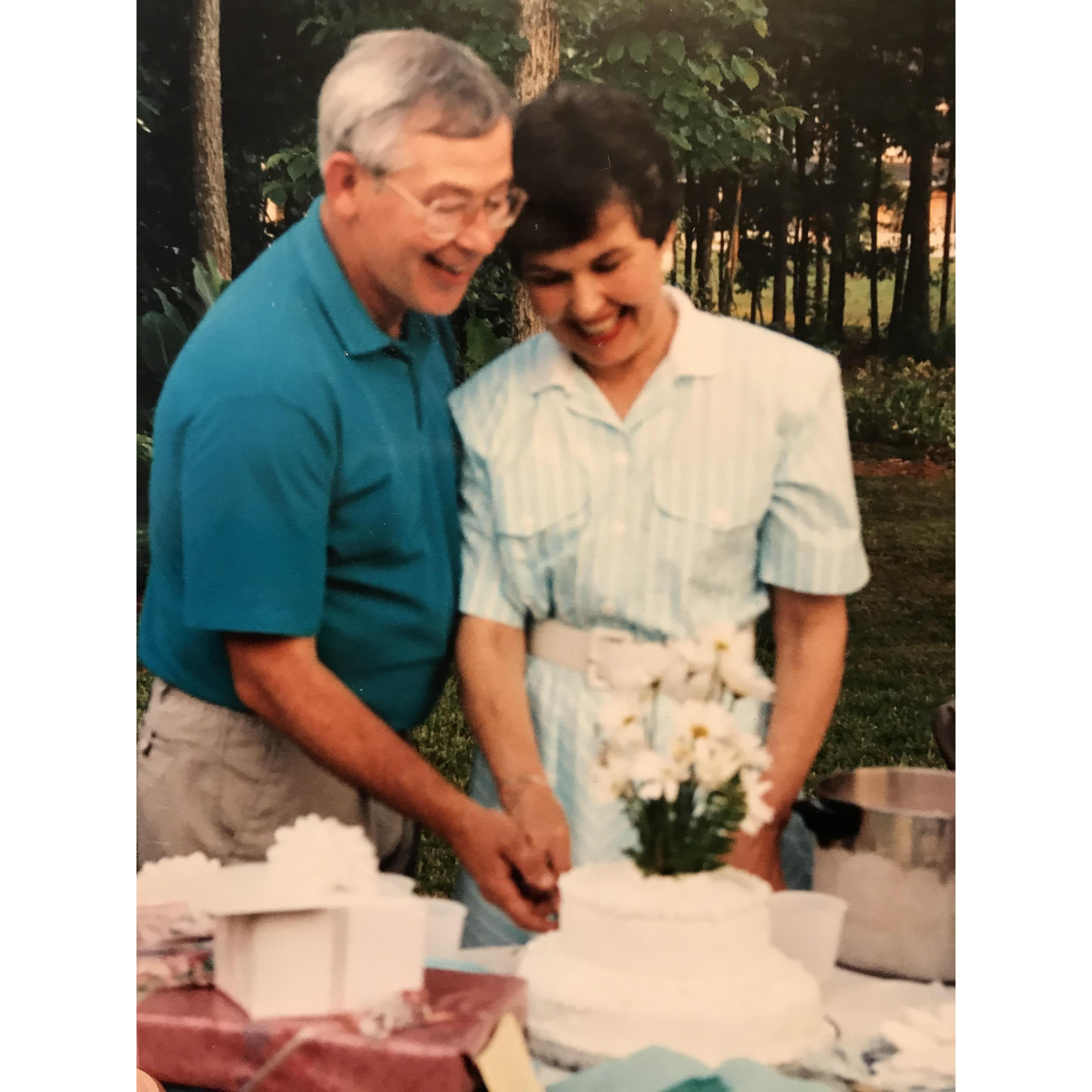 Anniversary party with a wedding cake replica