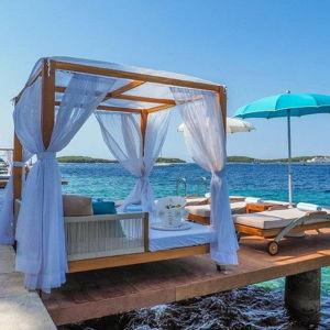 Day rental for beach cabana in Hvar, Croatia