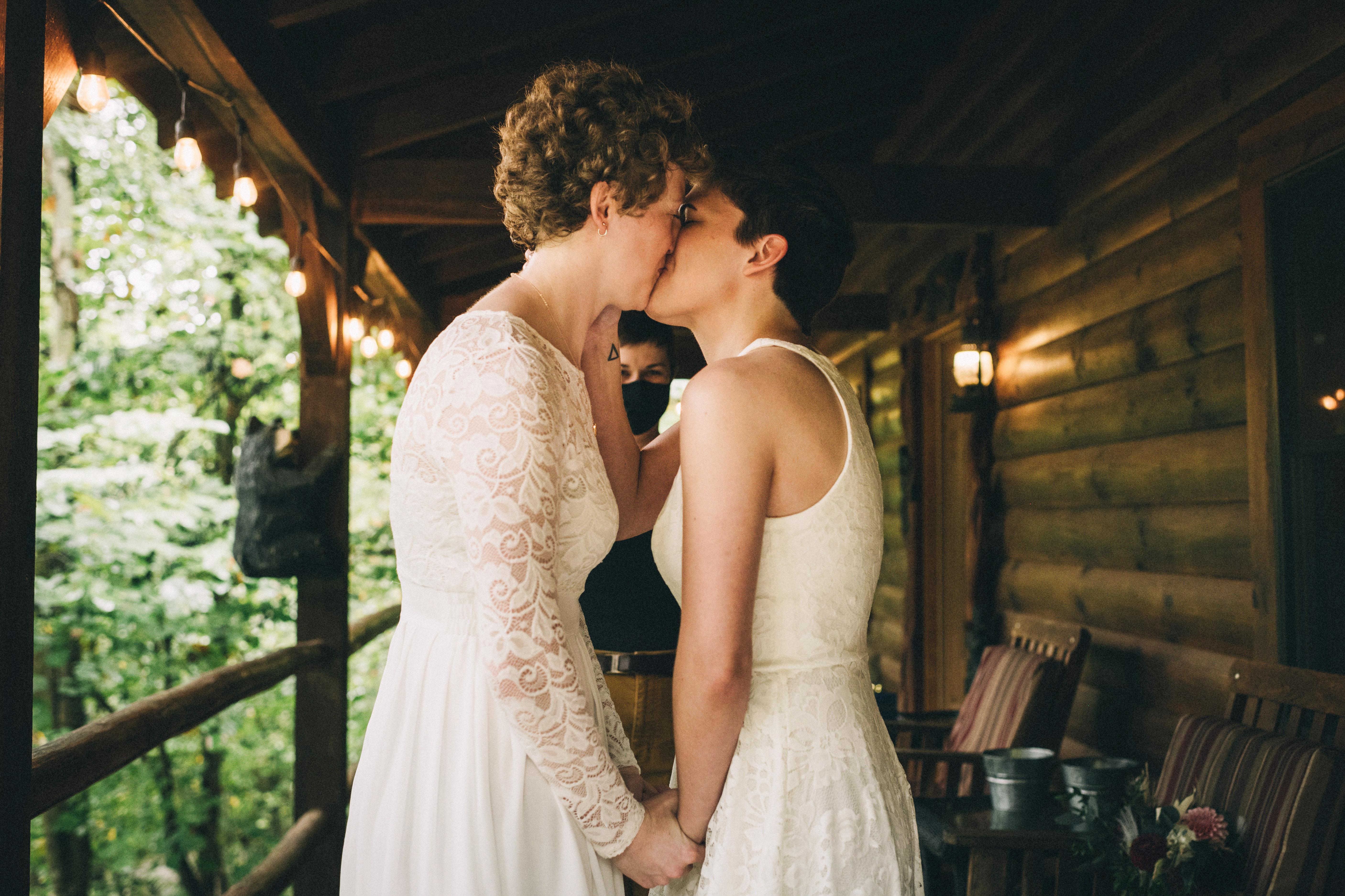The Wedding Website of Kriston Hope Reynolds and Alexandra Elizabeth Westlund