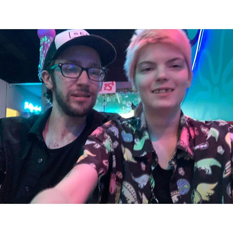 Date night at a Spongebob pop up bar