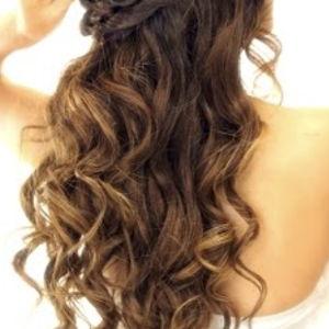 Bridal Hairstyles and Makeup