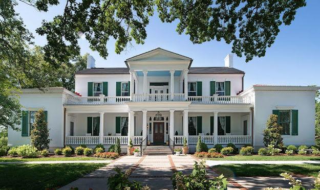 The Wedding Website of Sofia Pires and Chad Mathews