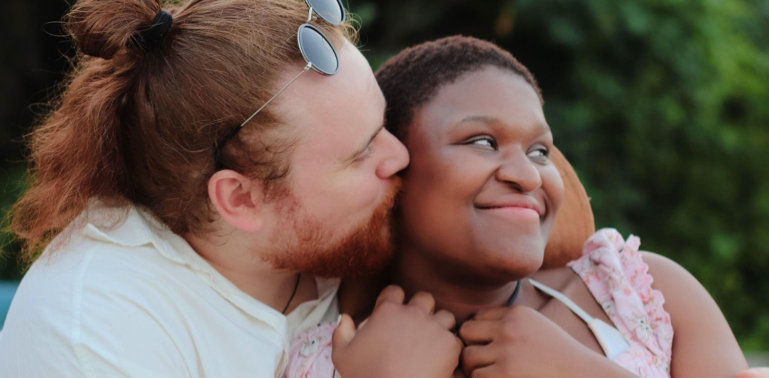 The Wedding Website of Victoria Lawal and River Guard