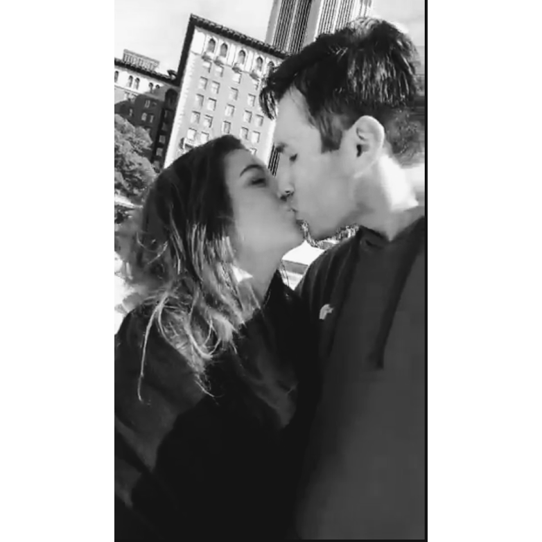 Our first anniversary together, ice skating in Downtown Los Angeles.
Il nostro primo anniversario assieme pattinando sul ghiaccio a Downtown Los Angeles.