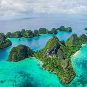 Raja Ampat Honeymoon Fund