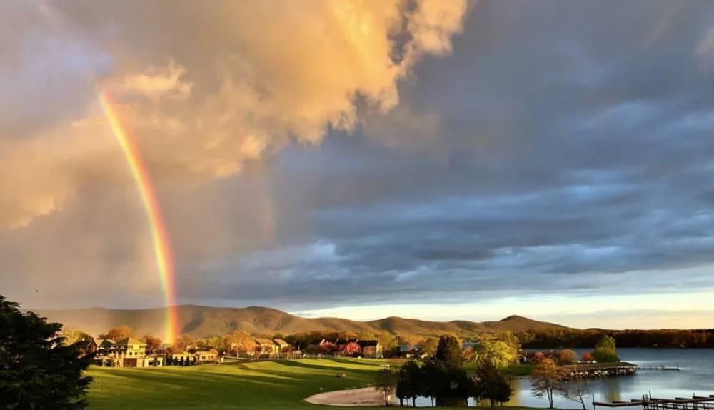 The Wedding Website of Meghan Scheffel and Edward Hannigan