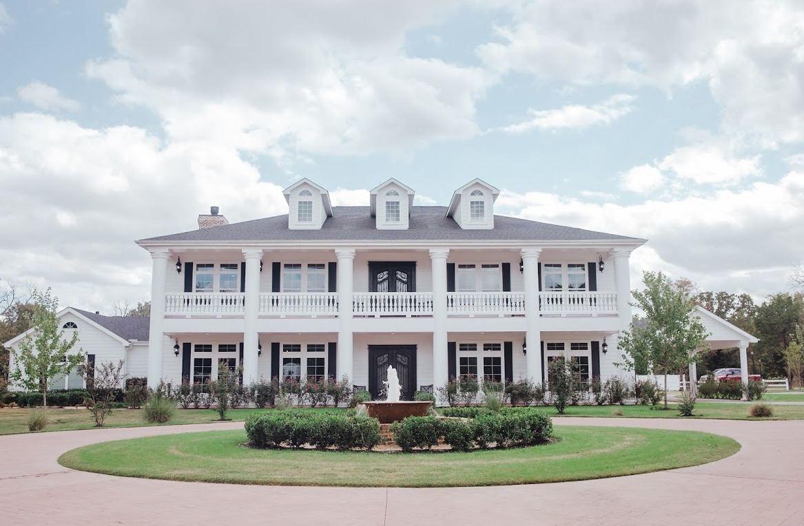 The Wedding Website of Stephen Powers and Alejandra Villanueva