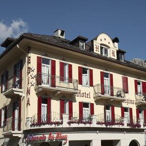 A Night at Hotel Regina Cortina