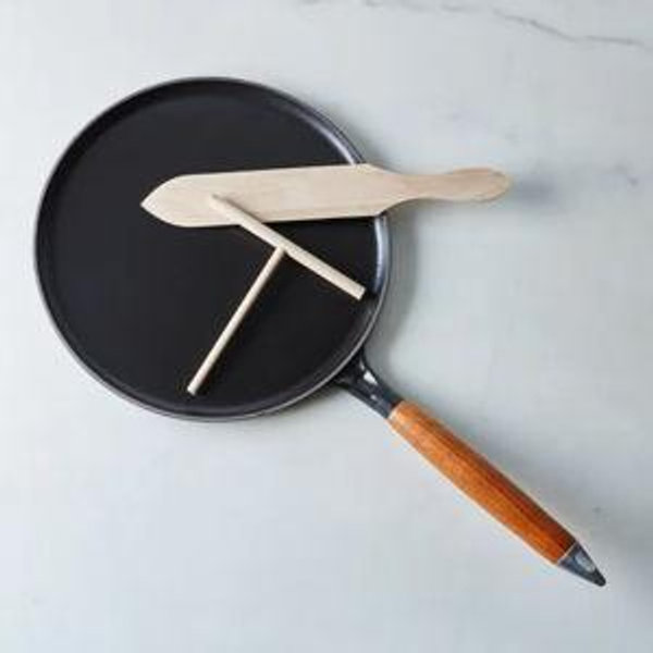 Staub Crepe Pan, 11" Cast Iron with Spreader & Spatula for All Stovetops