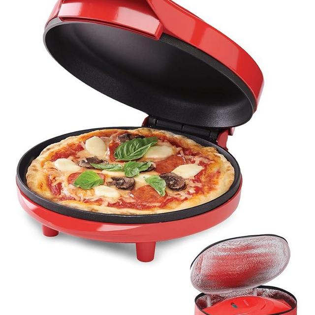 Betty Crocker 8" Travel Pizza Maker Plus, Indoor Electric Grill With Insulated Travel Bag, Nonstick Pan for Pizzas, Quesadillas, Nachos and more, Pizza Machine for Delicious Meals and Snacks, Red