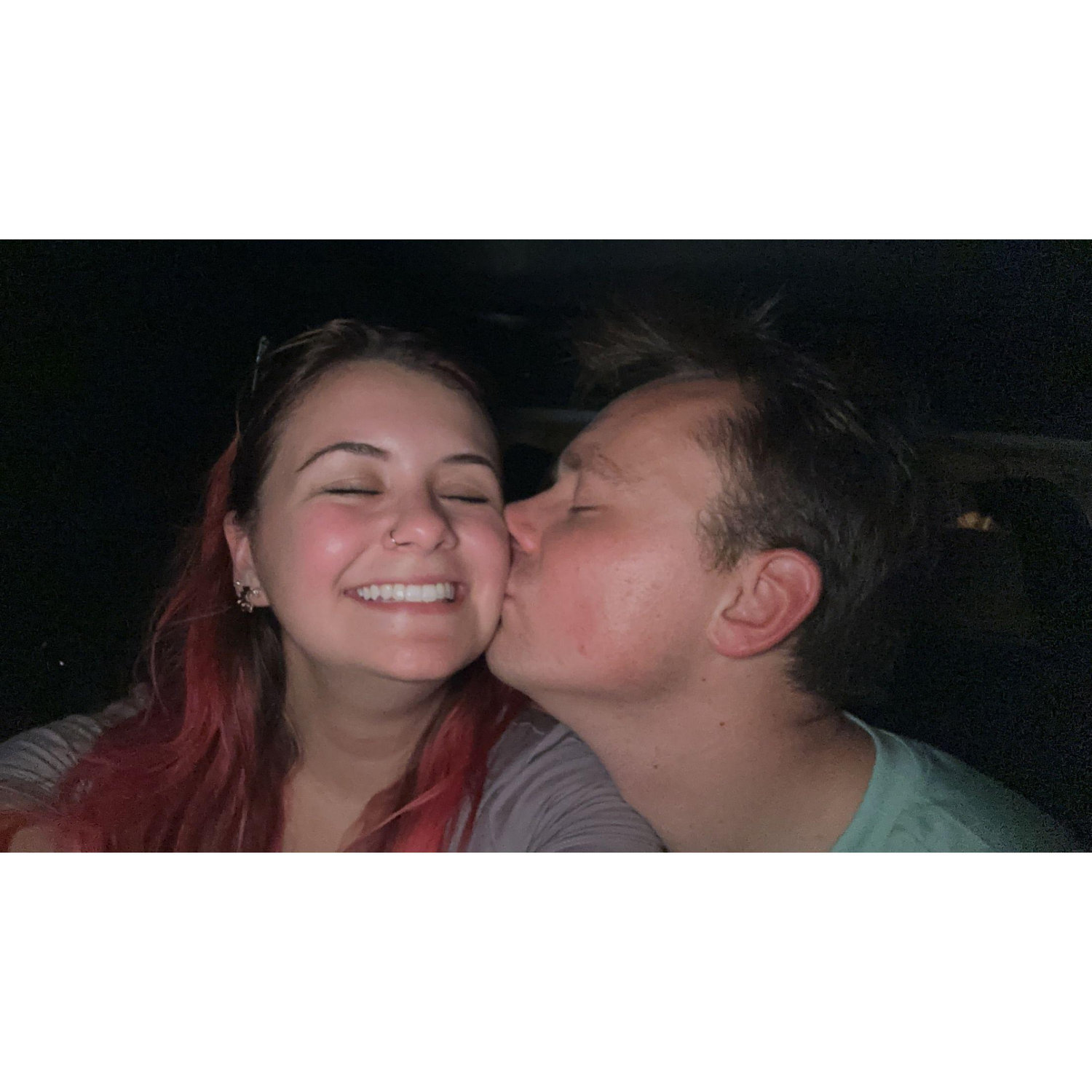 Kisses on the beach under the stars
