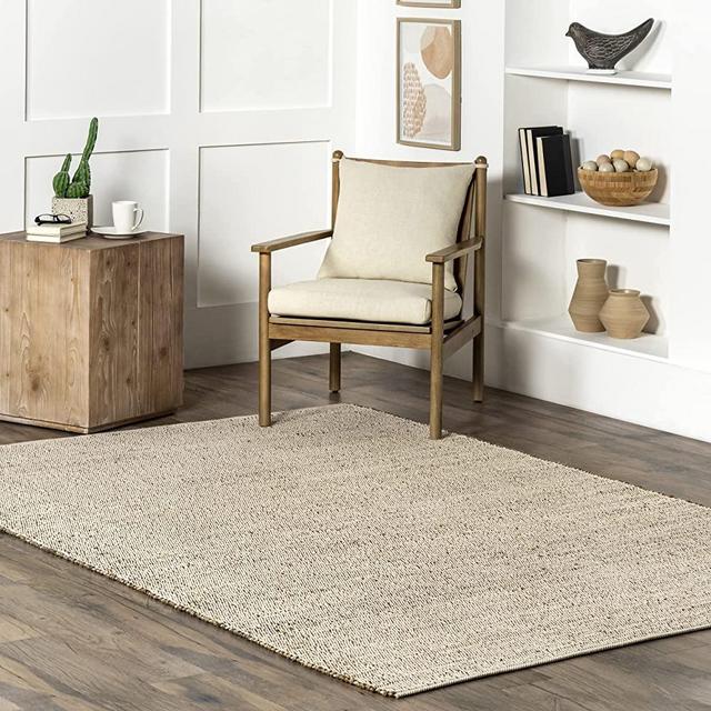 nuLOOM Elfriede Handwoven Solid Jute Area Rug, 5' x 8', Natural
